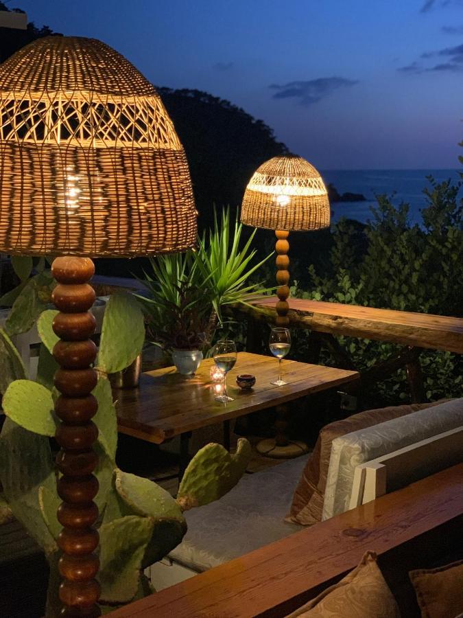 Large Bungalow With Sea View In Kabak Bay, Oeluedeniz Fethiye Extérieur photo